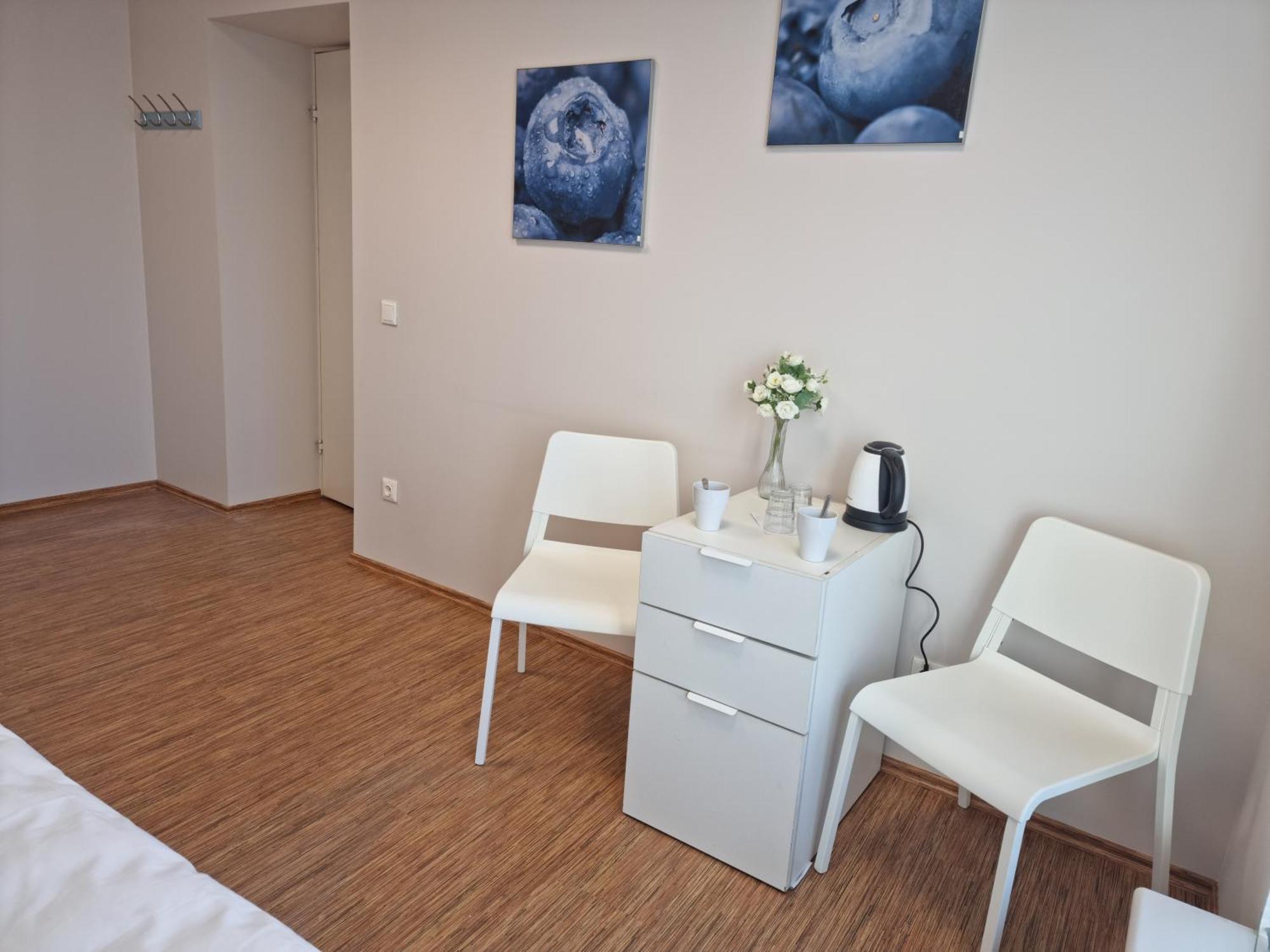Room Near City Center Harbour Tallinn Ruang foto