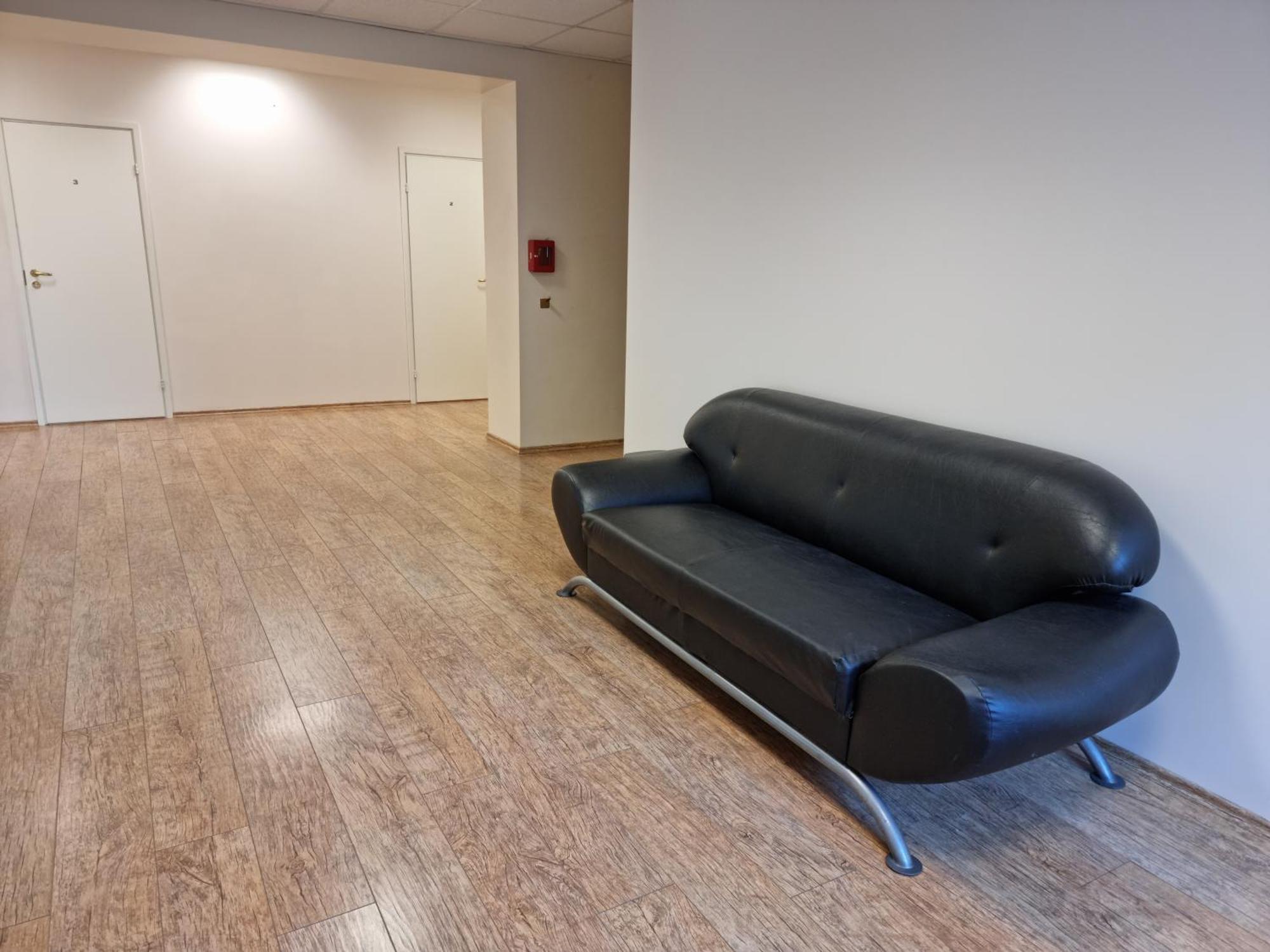 Room Near City Center Harbour Tallinn Bagian luar foto